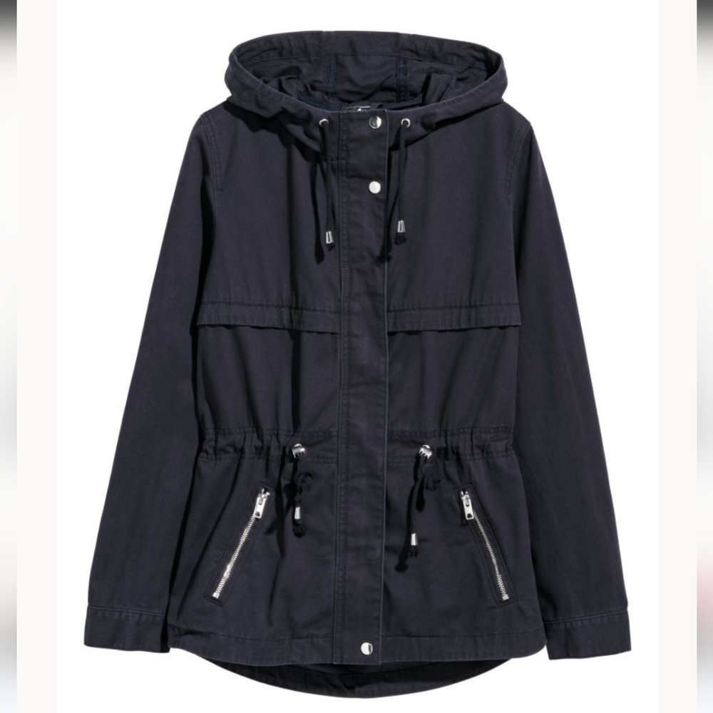 H&M Short Parka with Hood. Women's Size Small.